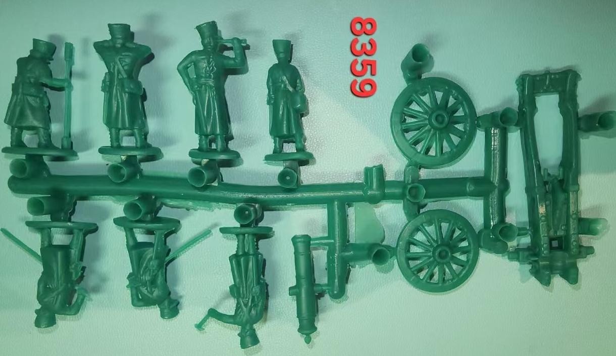 Hat Industrie 1:72 Scale 1808 Napoleonic Russian Artillery With (1/2 pud) 20lb Unicorn Gun - 8359