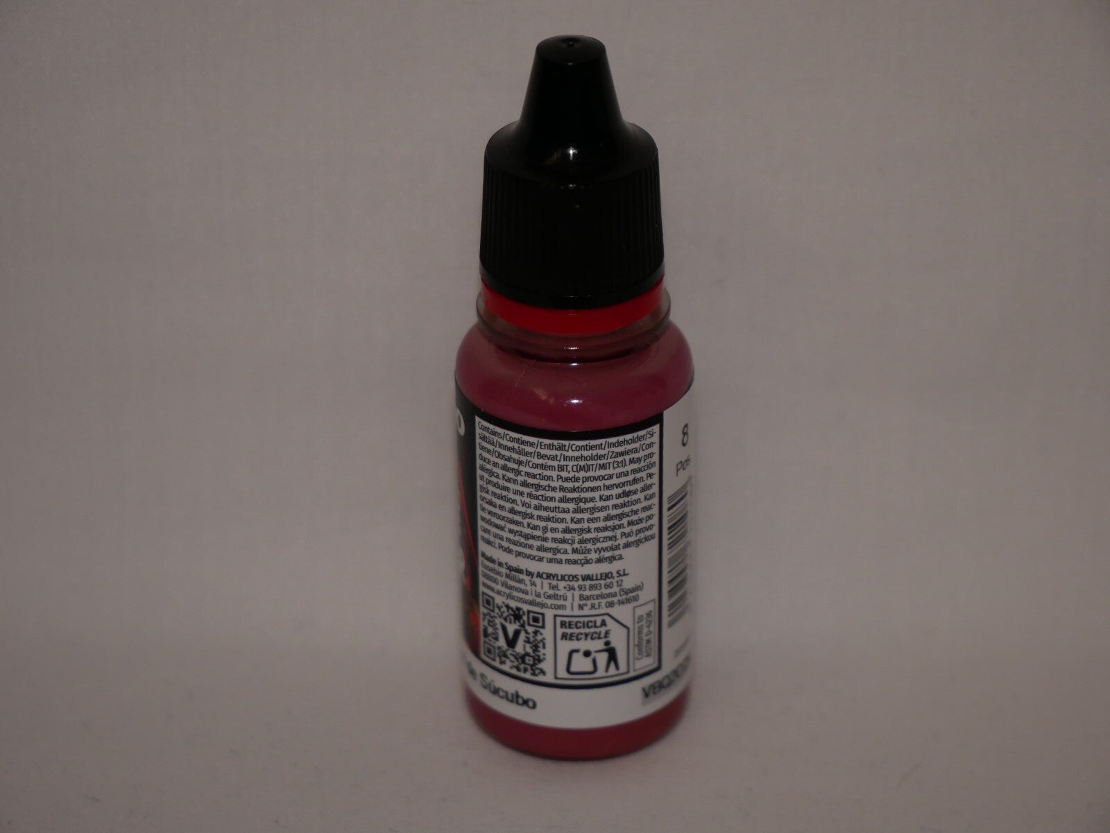 Vallejo Game Color Acrylics Succubus Skin 18ml/0.6 fl oz Dropper Bottle - 72.108