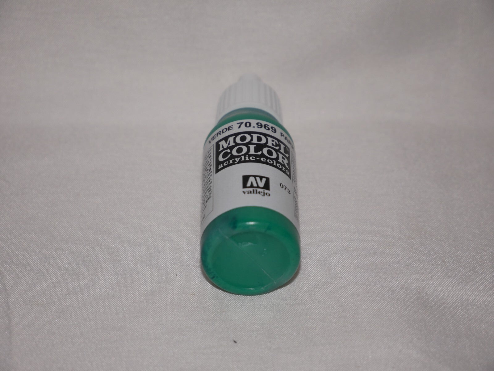 Vallejo Model Color Park Green Flat Acrylic 17ml Dropper Bottle - 70.969