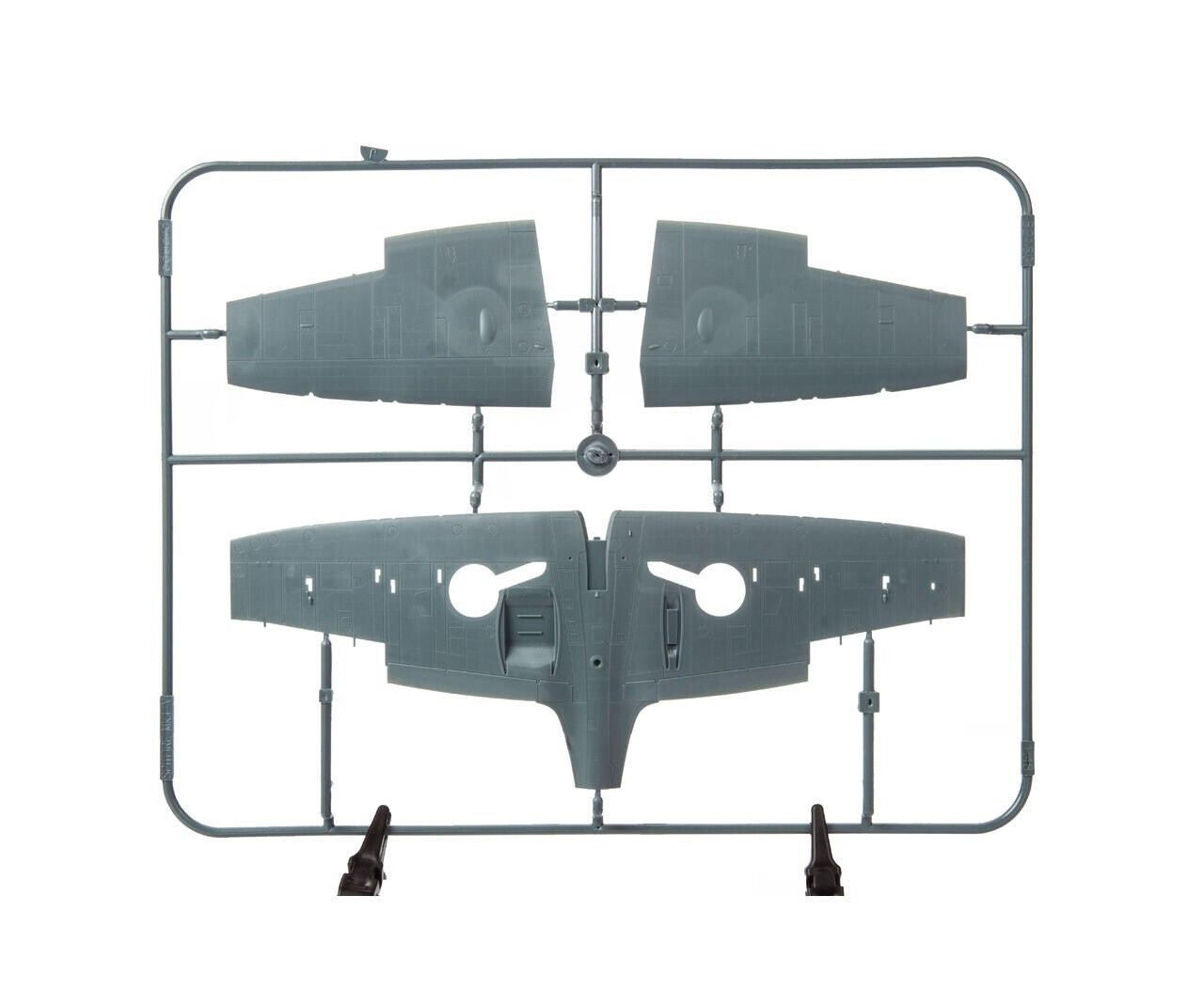 Eduard 1:48 Scale Model WWII Supermarine Spitfire Mk.IIa Weekend Edition - 84206