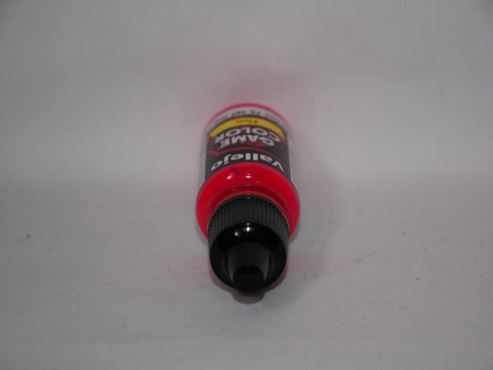 Vallejo Game Color Acrylic Range Fluorescent Red 18ml Dropper Bottle - 72.157