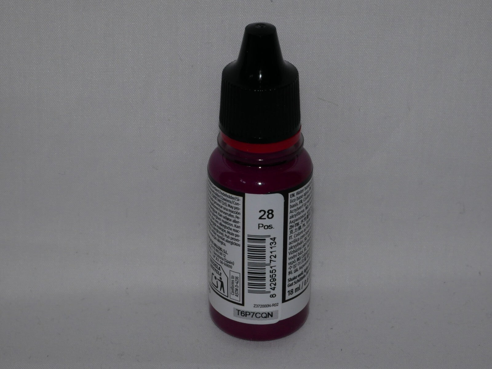 Vallejo Game Color Acrylics Deep Magenta 18ml/0.6 fl oz Dropper Bottle - 72.113
