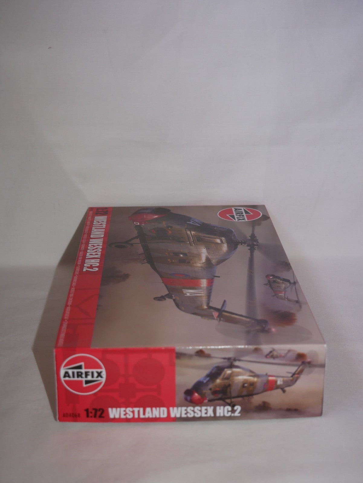 Airfix 1:72 Scale Westland Wessex HC.2 Helicopter Model Kit Skill Level 2 A04068
