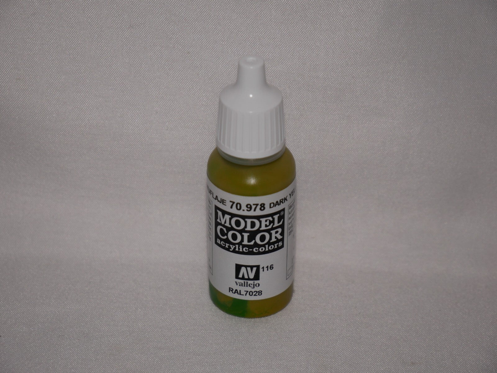 Vallejo Model Color Dark Yellow Acrylic 17ml/0.57 fl oz Dropper Bottle - 70.978