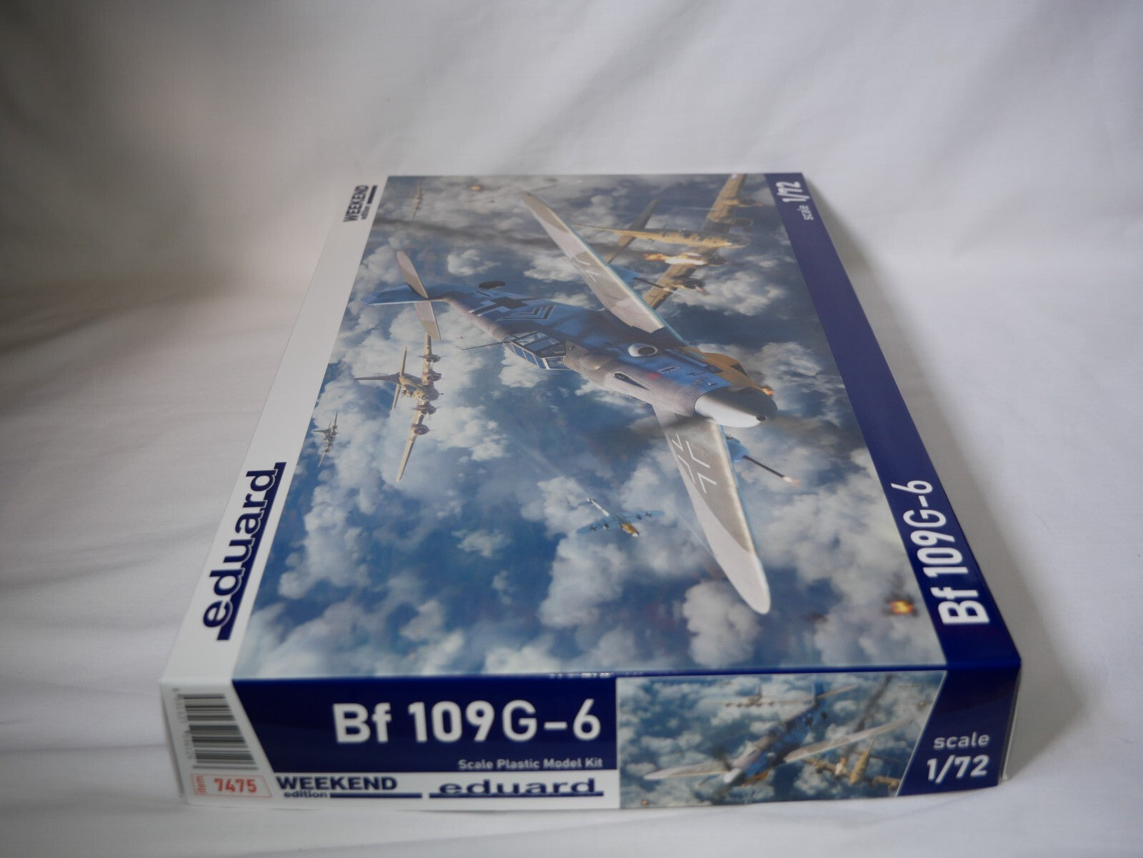 Eduard 1:72 Scale WWII Messerschmitt Bf 109G-6 Weekend Edition Model Kit - 7475