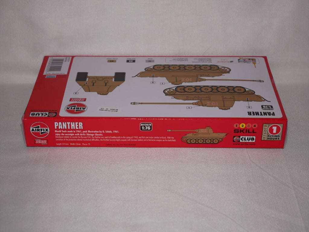 Airfix Vintage Classics 1:76 German Panther Medium Tank Skill Level 2 - A01302V