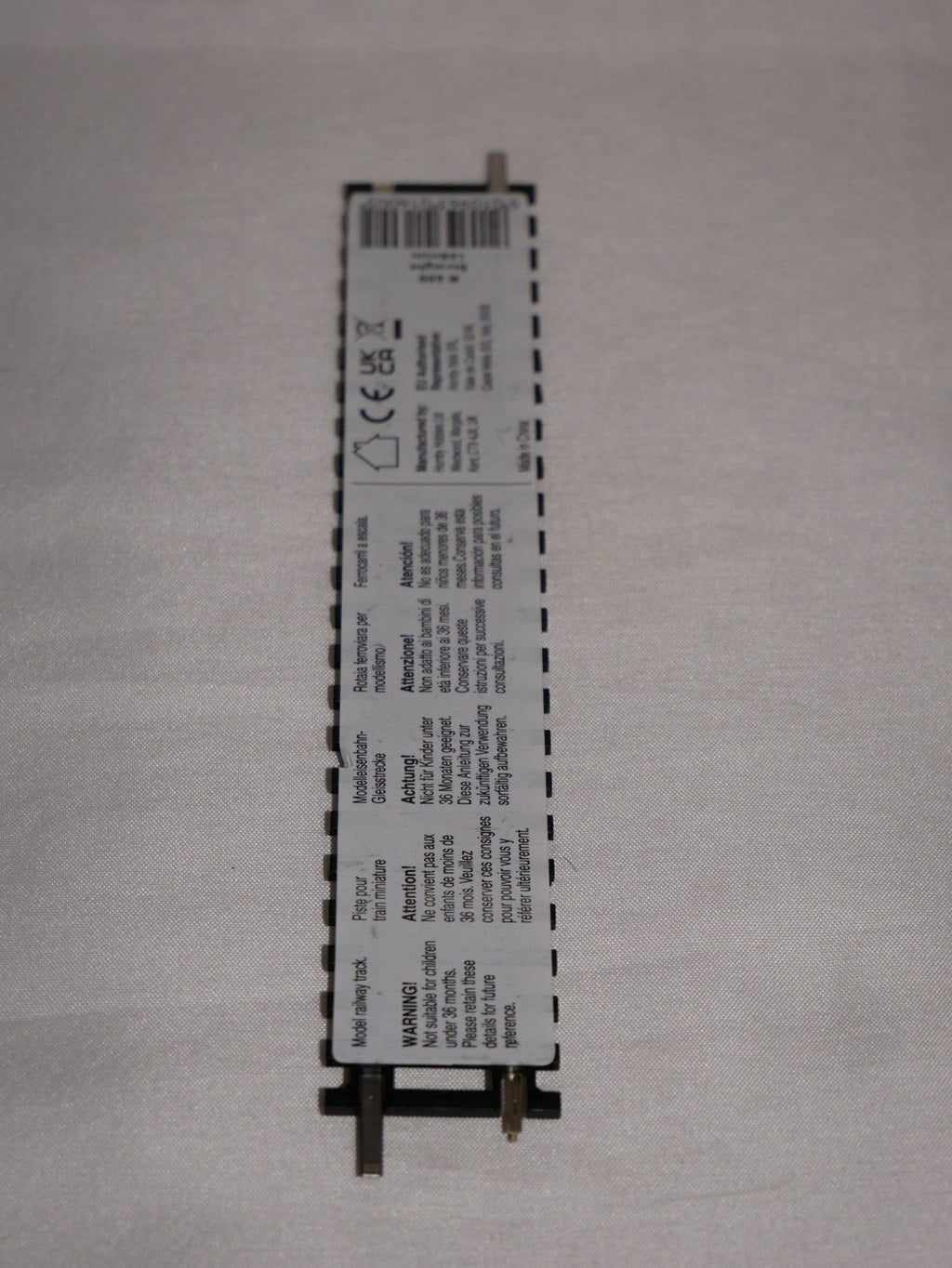 Hornby 1:76 Scale Model Railway Track Single Piece Standard Straight Track R600