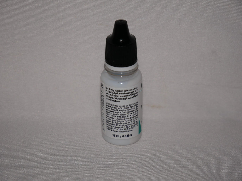Vallejo Auxiliary Products Satin Varnish 18ml/0.60 fl oz Dropper Bottle - 70.522