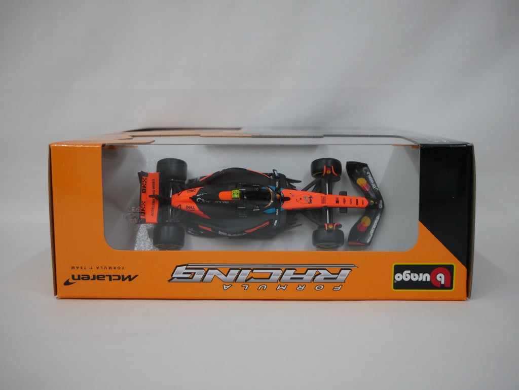 Burago 1:43 McLaren MCL39 Australian GP 2025 L.Norris Pit Pass Diorma Playset - #18-38457N