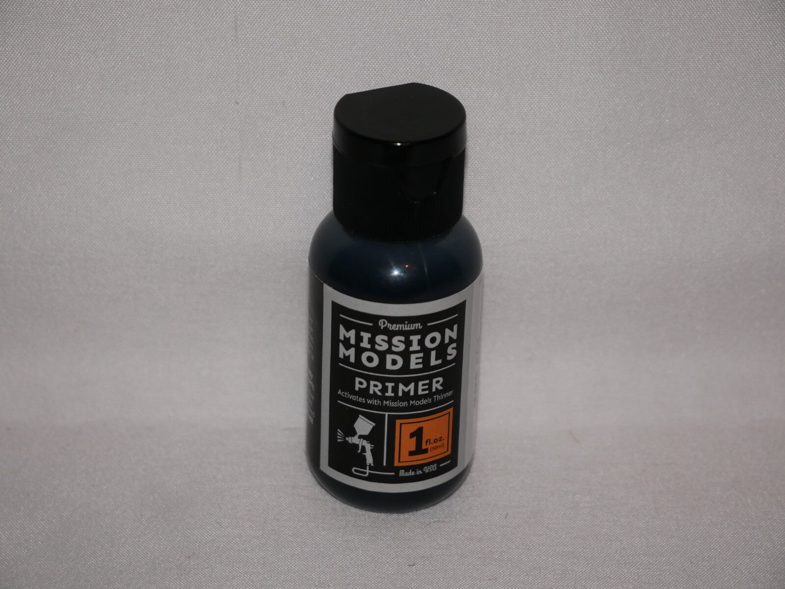 Mission Models Premium Hobby Paints Black Primer 30ml / 1 fl oz Bottle MMS - 001