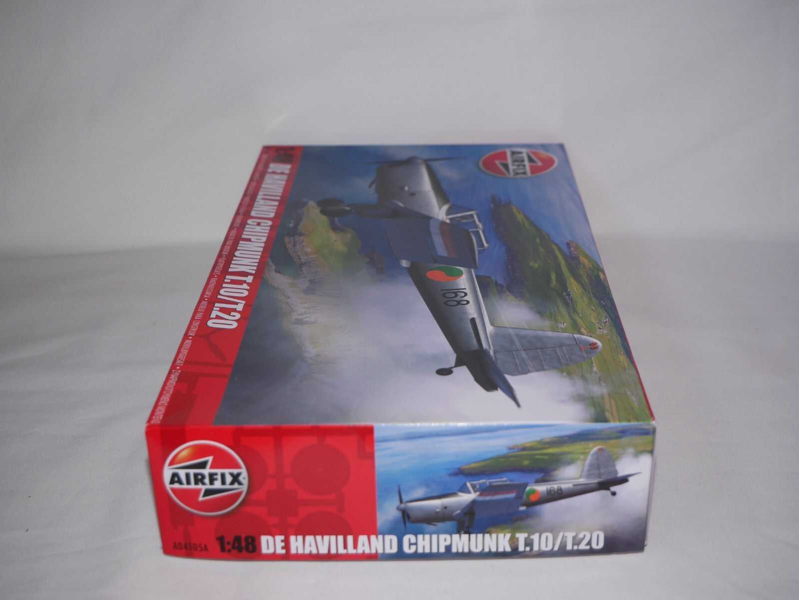 Airfix 1:48 Scale de Havilland Chipmunk T.10/T.20 Model Skill Level 2 - A04105A