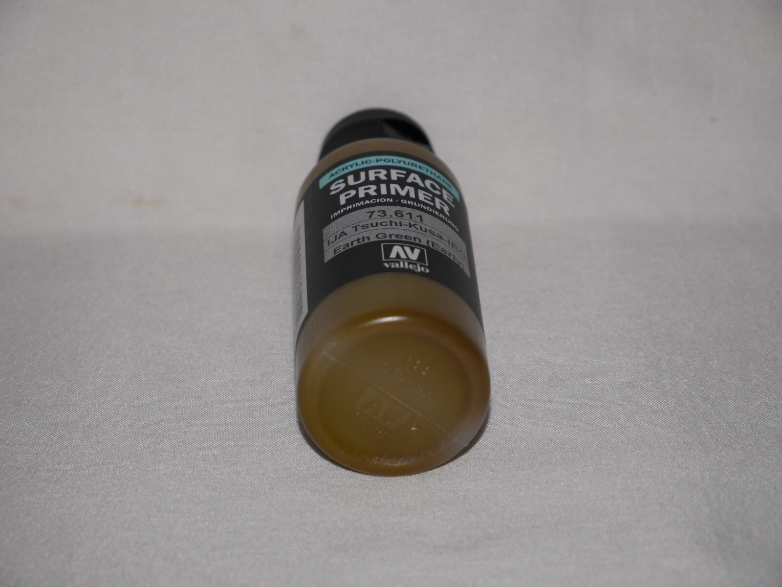 Vallejo Polyurethane Surface Primer Earth Green (Early) 60ml Bottle - 73.611