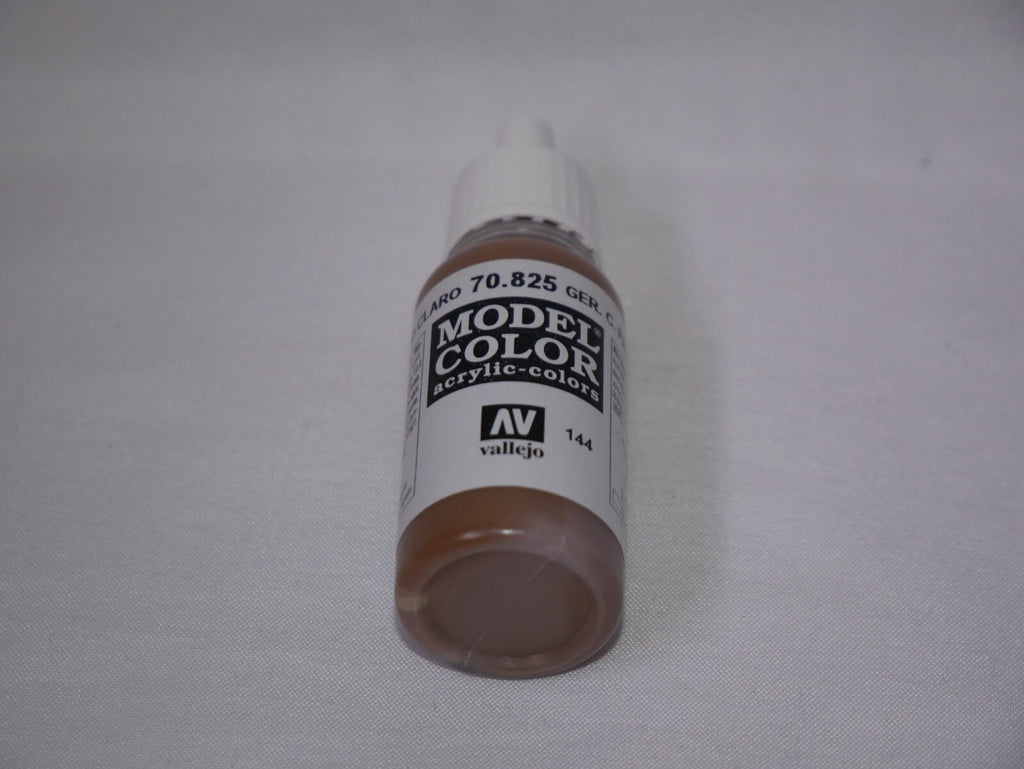 Vallejo Model Color German Camouflage Pale Brown Acrylic 17ml Dropper 70.825