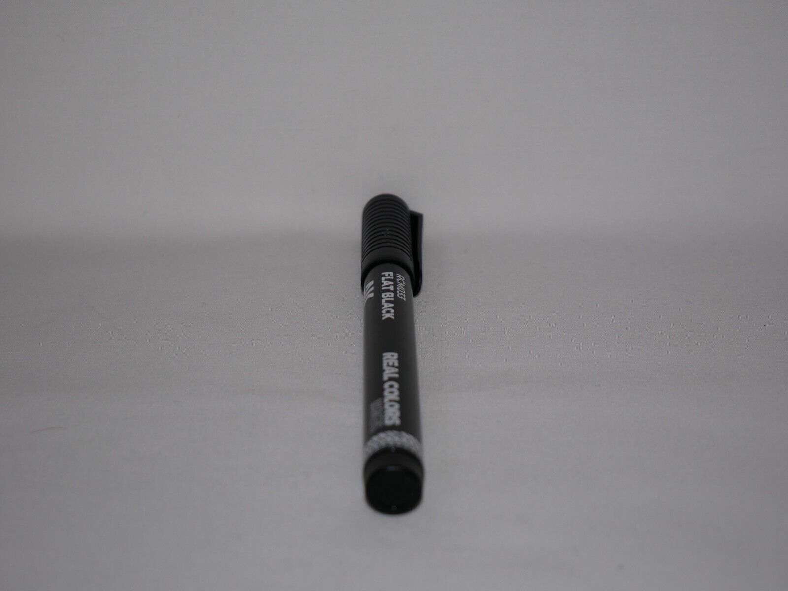 AK Interactive Real Colors Acrylic Fast Dry Paint Marker Pens Flat Black RCM033