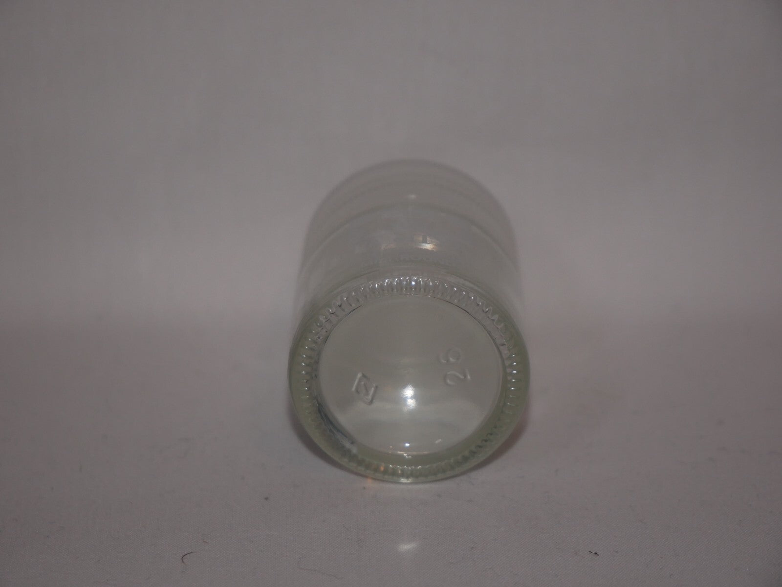 Tamiya Color Acrylic & Enamel Paint 10ml Glass Mini Round Mixing Jar - 81044
