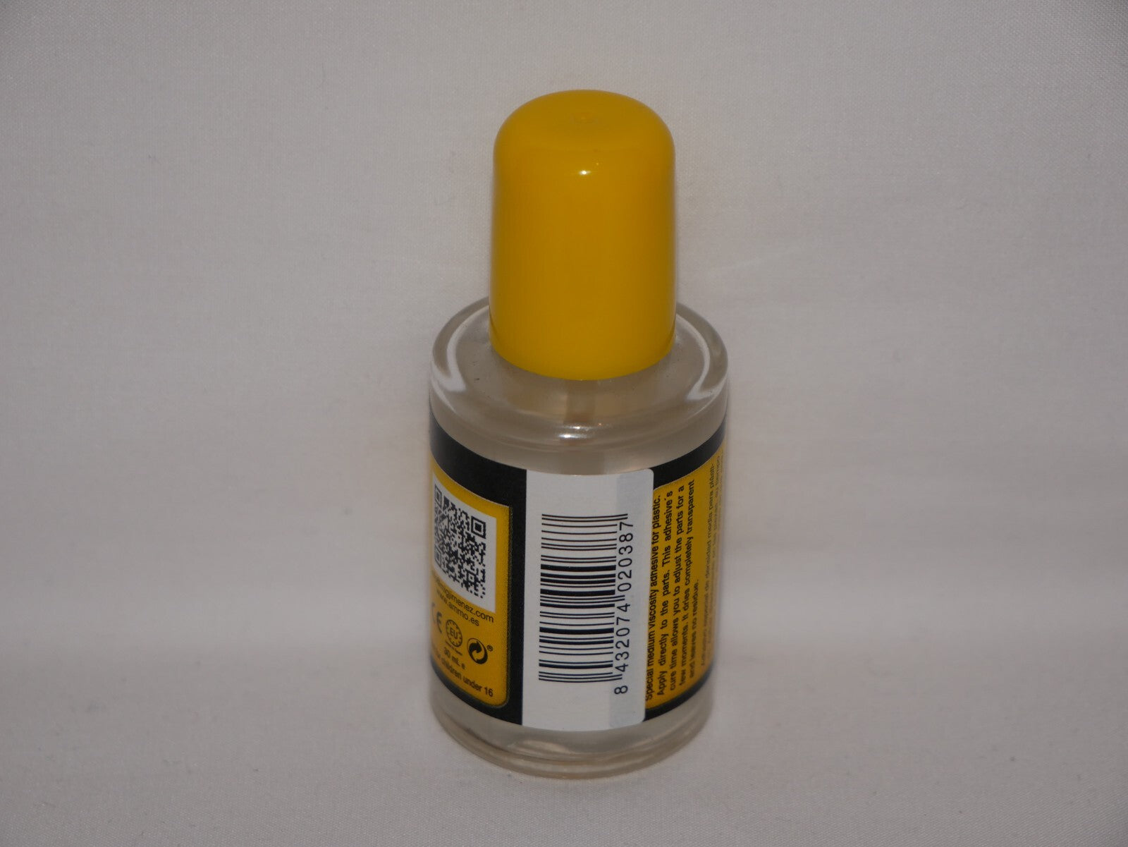 Ammo By Mig Jimenez High-Strength Medium Dense Poly Cement 30ml Jar - A.MIG-2038