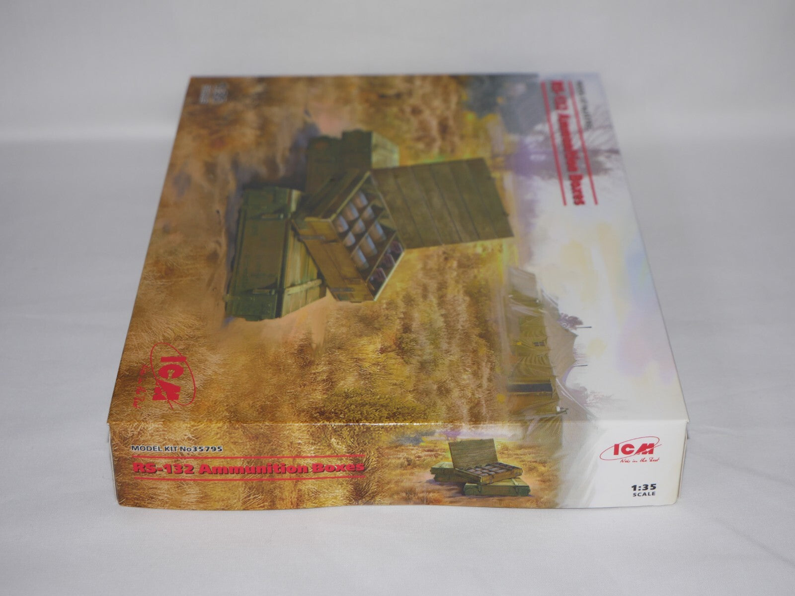 ICM 1:35 Scale Model Plastic Kit RS-132 Ammunition Boxes For Dioramas - 35795