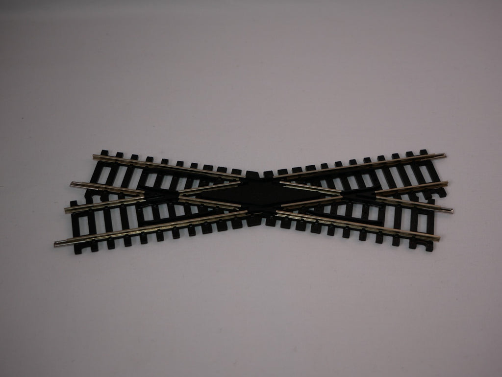Hornby 1:76 Model Railway Track Single Piece Left Hand Diamond Crossing - R614