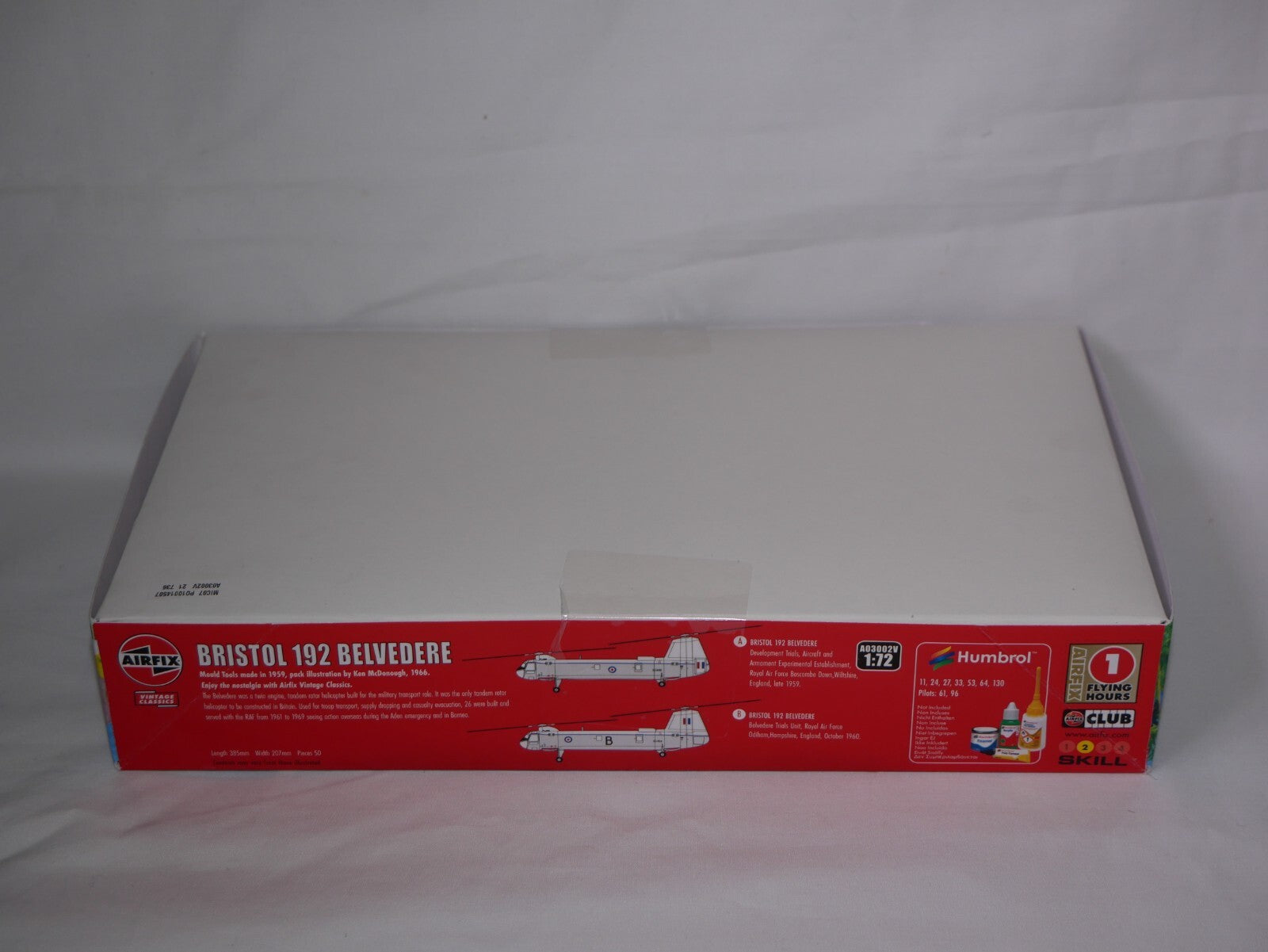 Airfix Vintage Classics 1:72 Scale Bristol 192 Belvedere Skill Level 2 - A03002V