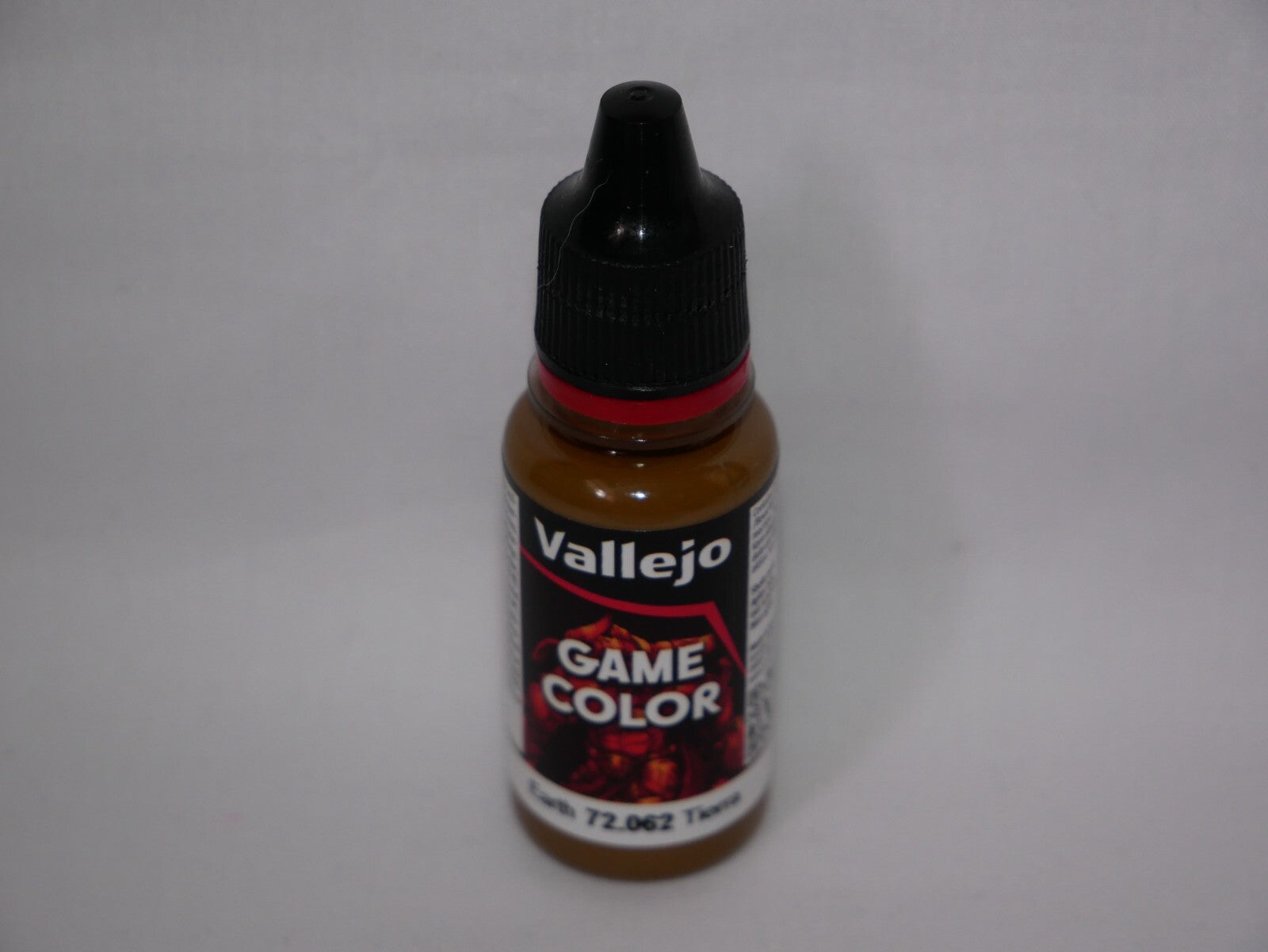 Vallejo Game Color Acrylic Range Earth 18ml/0.6 fl oz Dropper Bottle - 72.062