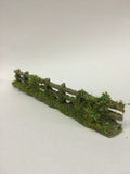 Javis "Countryside" Scenics "OO" Rough Weatherd Fencing With Foliage PF7