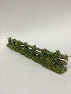 Javis "Countryside" Scenics "OO" Rough Weatherd Fencing With Foliage PF7