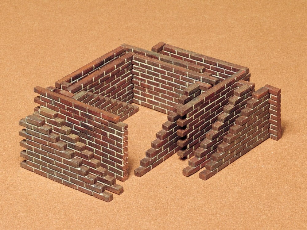 Tamiya Military Miniatures 1:35 Scale Plastic Brick Wall Section Model Set 35028