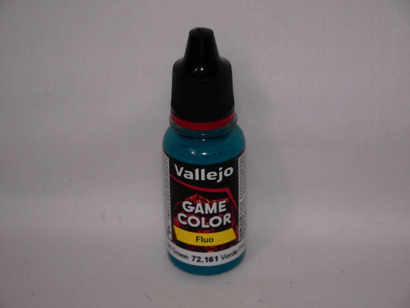 Vallejo Game Color Acrylics Fluorescent Cold Green 18ml Dropper Bottle - 72.161