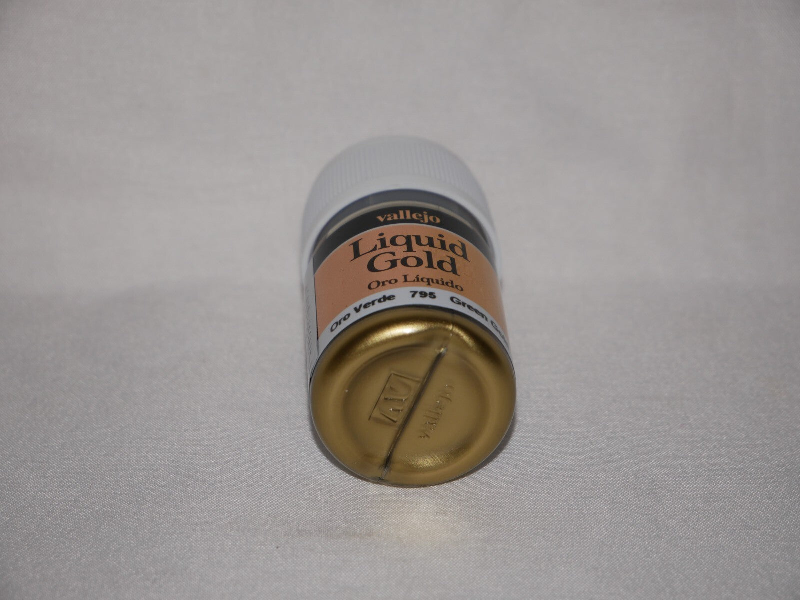 Vallejo Liquid Metal Green Gold Metallic Alcohol Based 35ml / 1.15 fl oz 70.795
