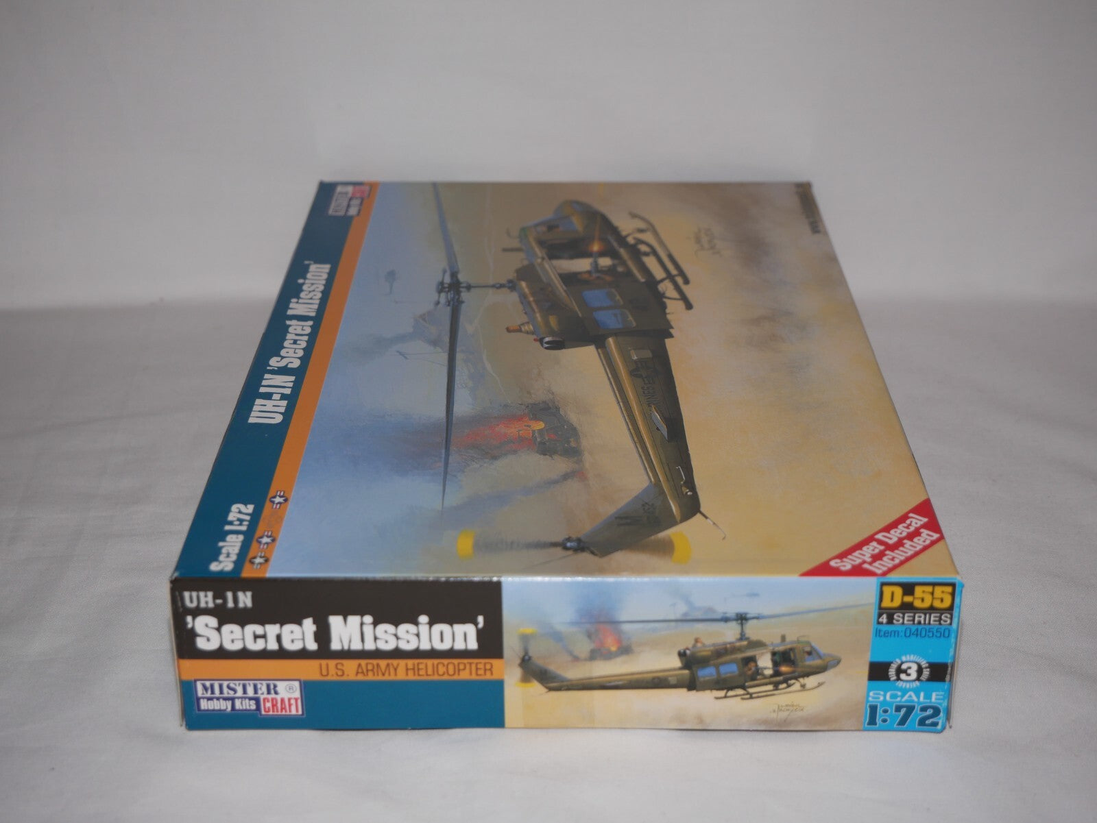 MisterCraft Hobby Kits 1:72 Scale (D-55) US Army UN-1N 'Secret Mission' - 040550