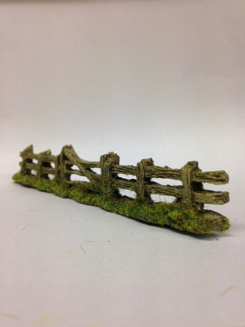 Javis "Countryside" Scenics "OO" Gauge Rough Weatherd Fencing With Gate PF5