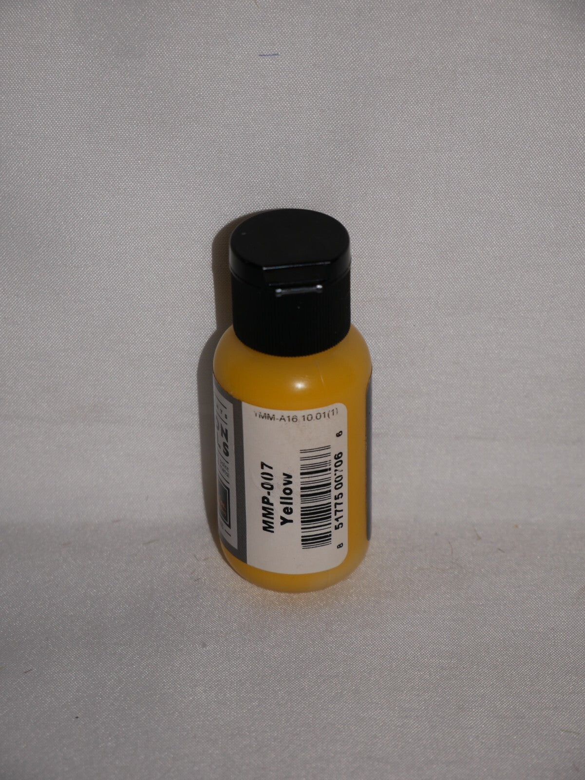 Mission Models Premium Hobby Paints Yellow 30ml / 1 fl oz Bottle (MMP - 007)