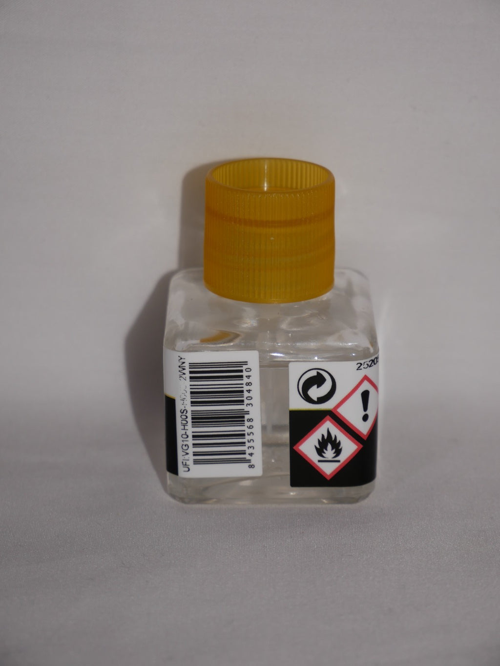 AK Interactive Ultra High Quality Quick Cement Extra Thin 40ml Bottle - AK12001