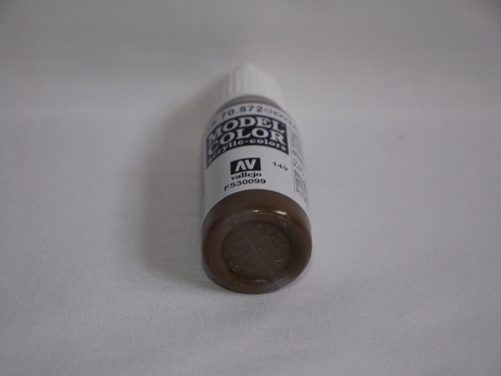 Vallejo Model Color Chocolate Brown Acrylic 17ml/0.57 fl oz Dropper - 70.872