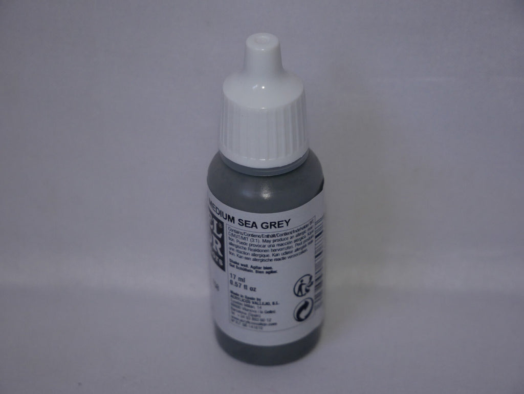 Vallejo Model Color Medium Sea Grey Acrylic 17ml Dropper Bottle - 70.870