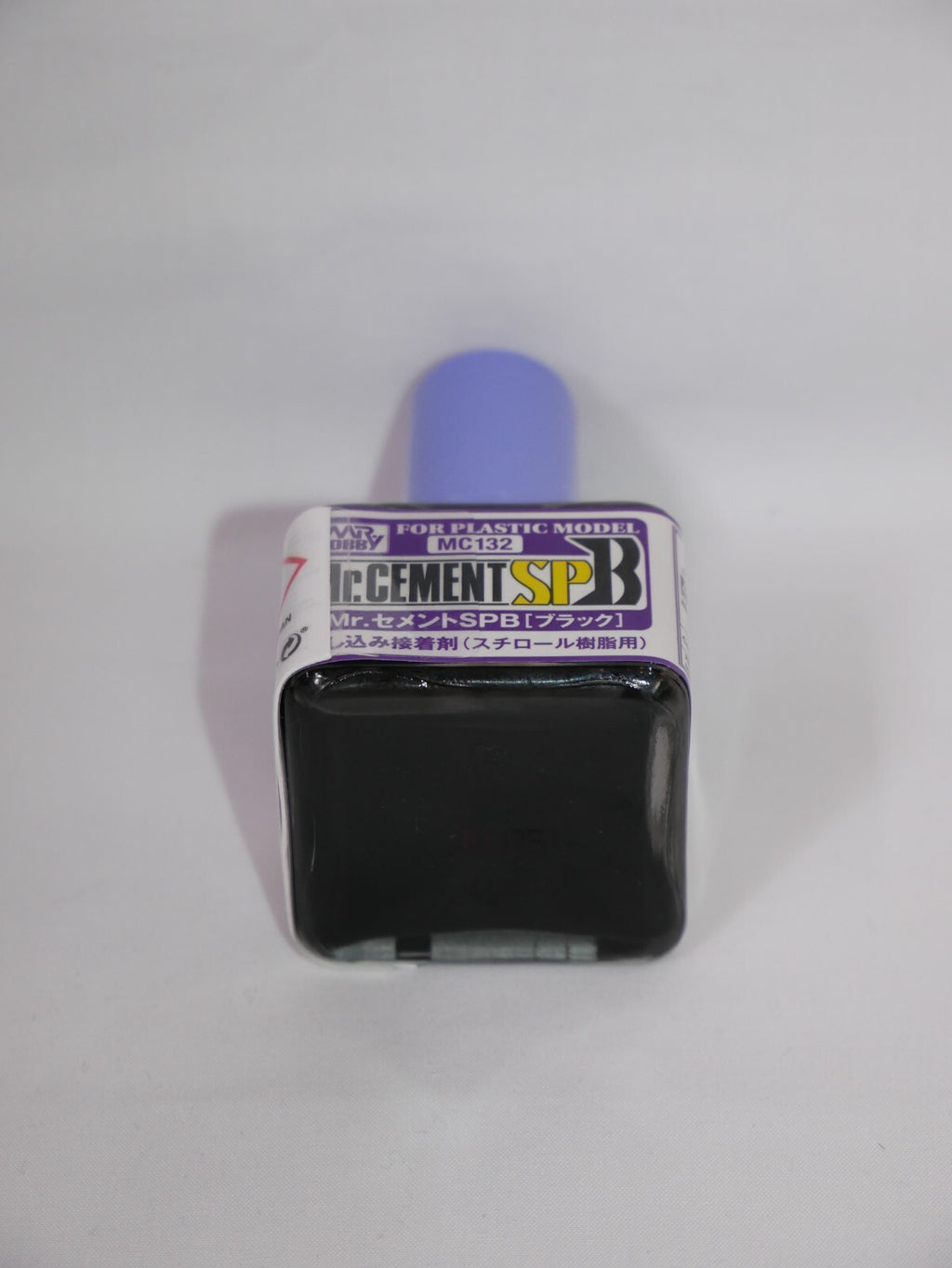 Mr Hobby Mr Cement SPB Black (Brush On Type) For Plastic Kits 40ml Bottle MC-132