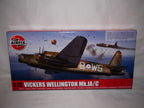 Airfix 1:72 Vickers Wellington Mk.IA/C Aircraft Model Kit Skill Level 3 A08019A