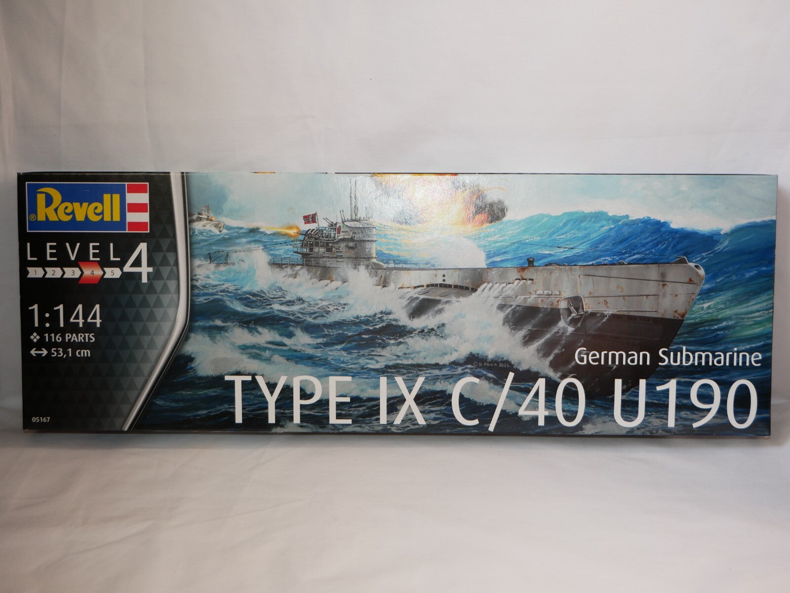 Revell 1:144 Scale Type IX C/40 U190 German Submarine Kit Skill Level 4 - 05167