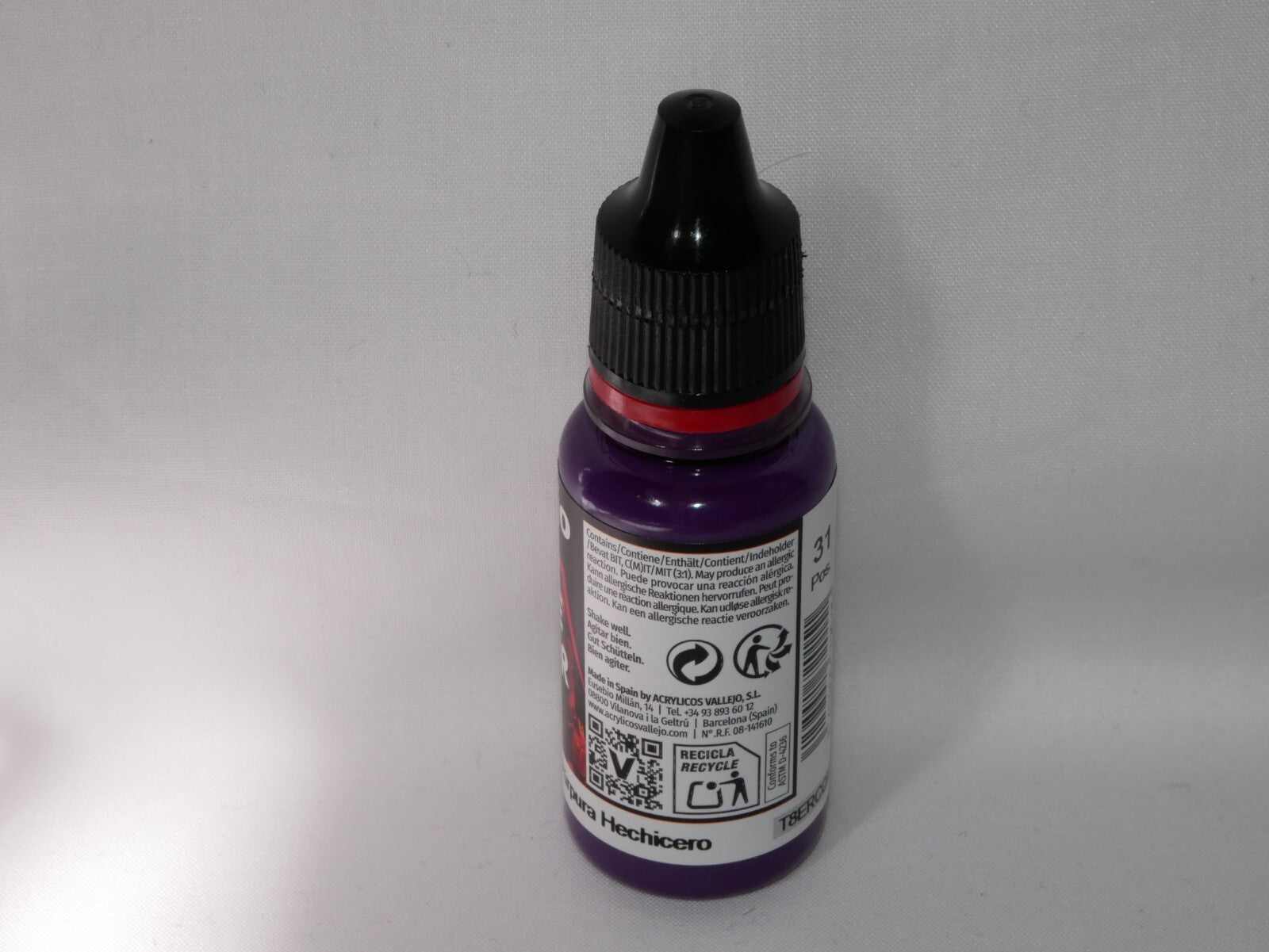 Vallejo Game Color Acrylics Hexed Lichen 18ml/0.6 fl oz Dropper Bottle - 72.015