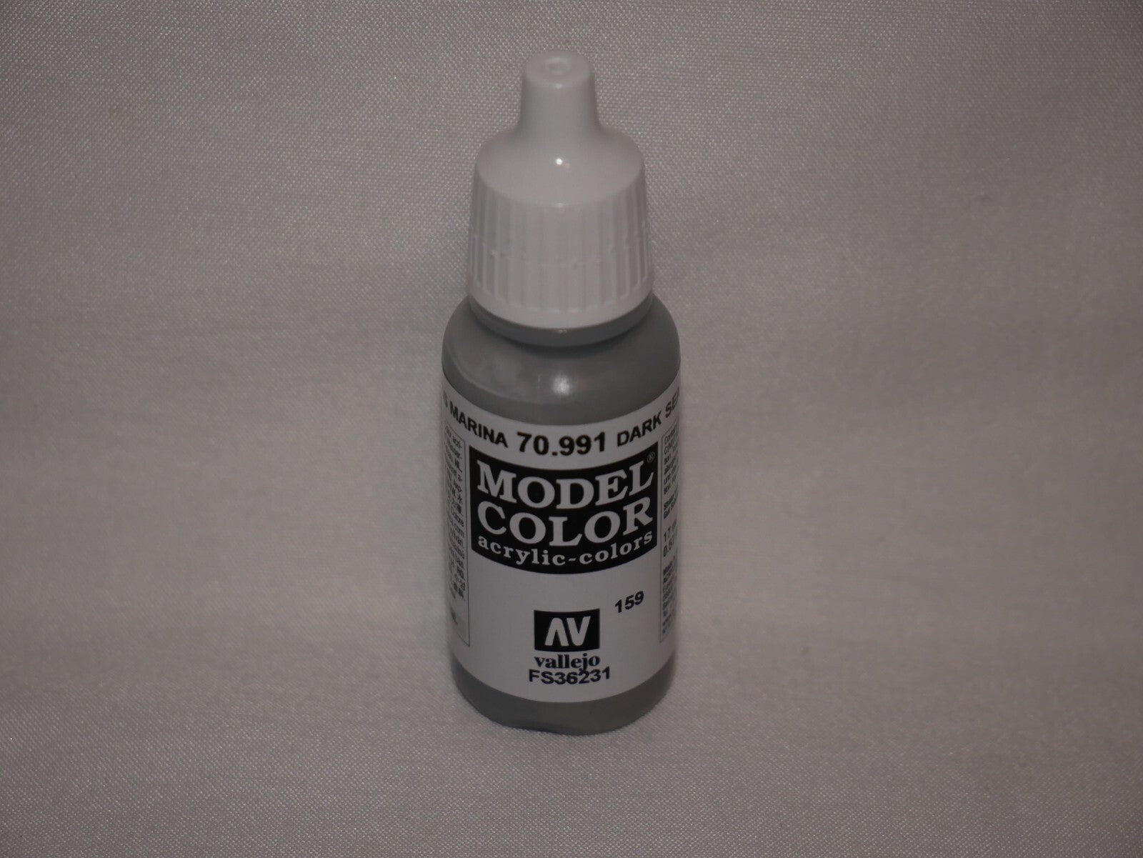 Vallejo Model Color Dark Sea Grey Acrylic 17ml/0.57 fl oz Dropper Bottle  70.991