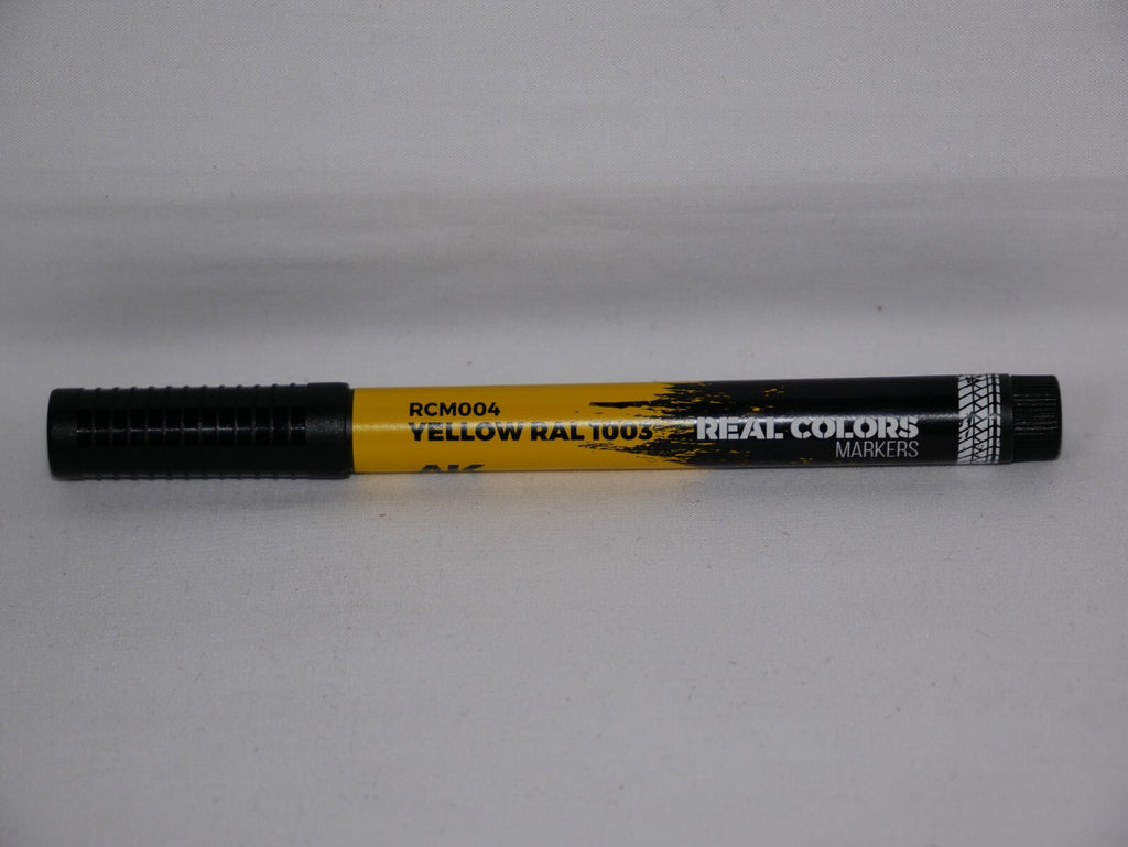 AK Interactive Real Colors Acrylic Fast Dry Marker Pens Yellow RAL 1003 - RCM004