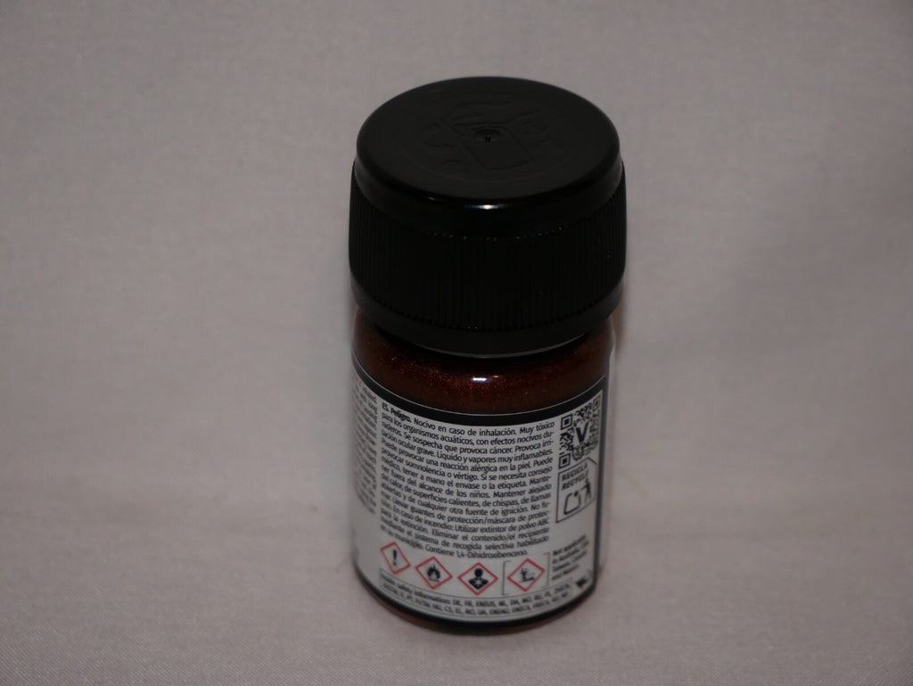Vallejo Liquid Metal Copper Metallic Alcohol Based 35ml / 1.15 fl oz - 70.797
