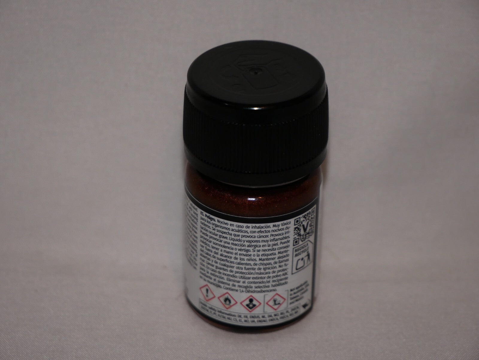 Vallejo Liquid Metal Copper Metallic Alcohol Based 35ml / 1.15 fl oz - 70.797