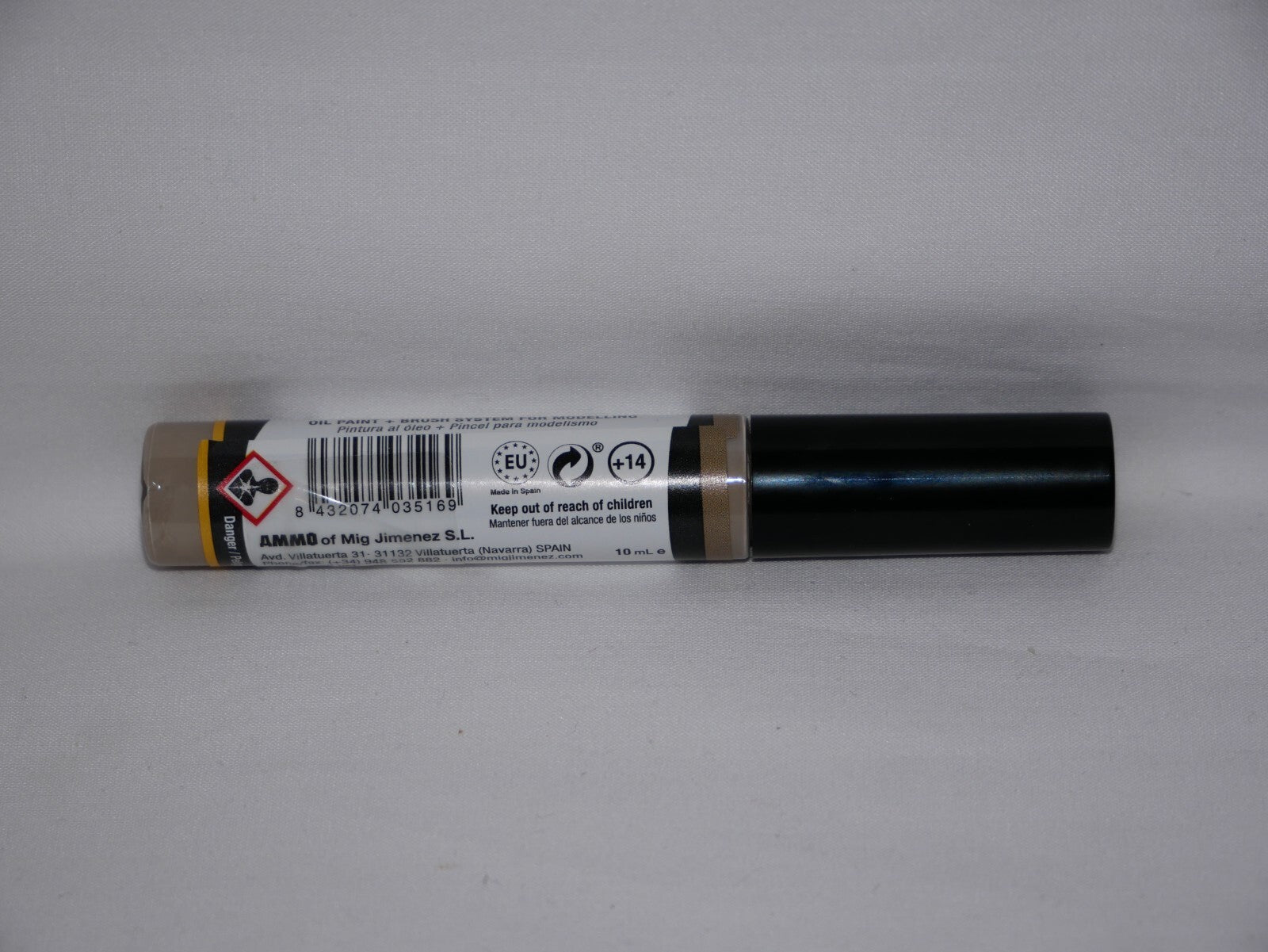Ammo By Mig Jimenez Oilbrusher Range Dust With Fine Brush Applicator A.MIG-3516