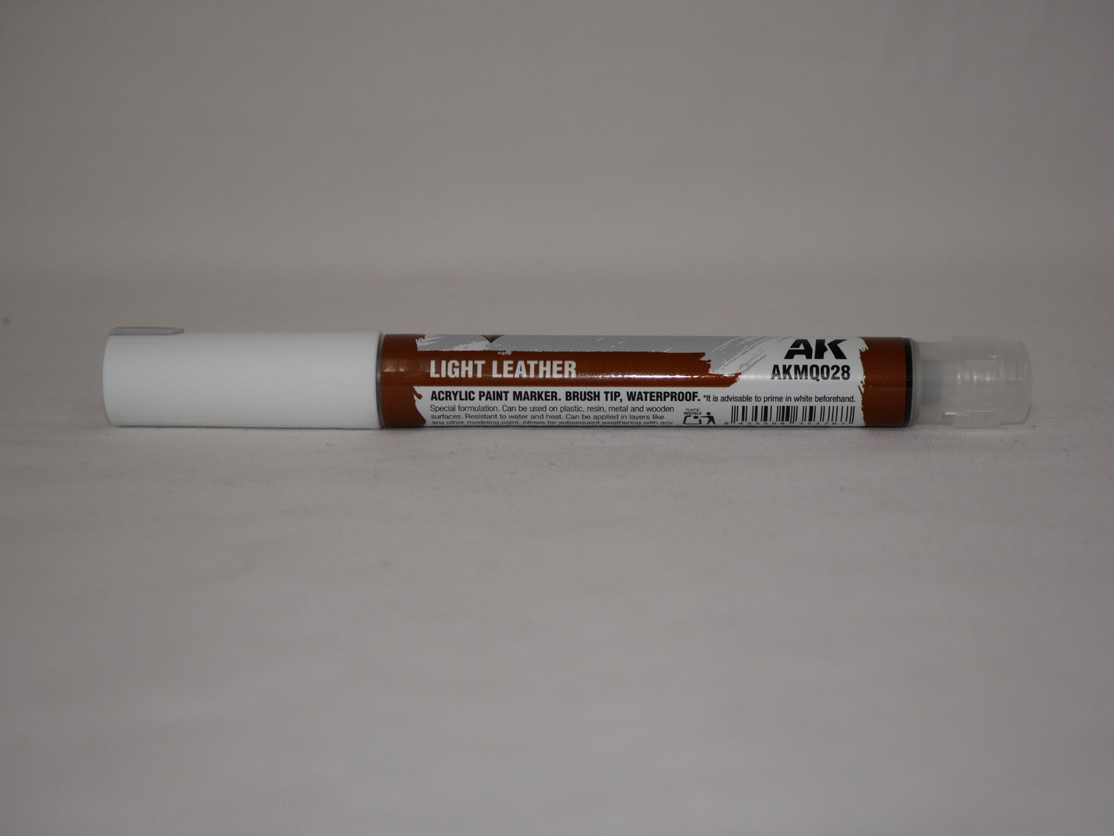 AK Interactive Acrylic Quick Gen Markers For Tabletop Wargaming Light Leather - AKMQ028