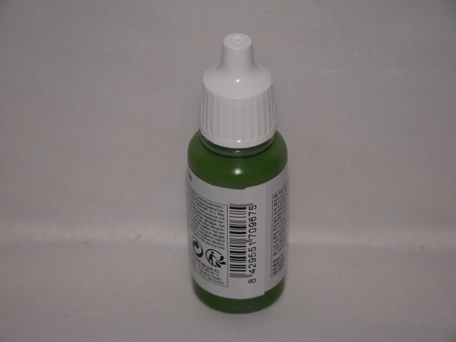 Vallejo Model Color Olive Green Acrylic 17ml/0.57 fl oz Dropper Bottle - 70.967