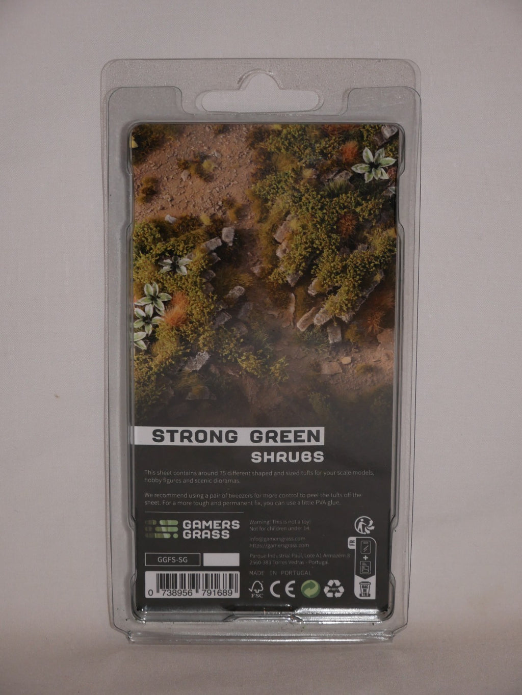 Gamers Grass Strong Green Shrubs Grass Tufts For Model Bases 75 Per Pack GGFS-SG