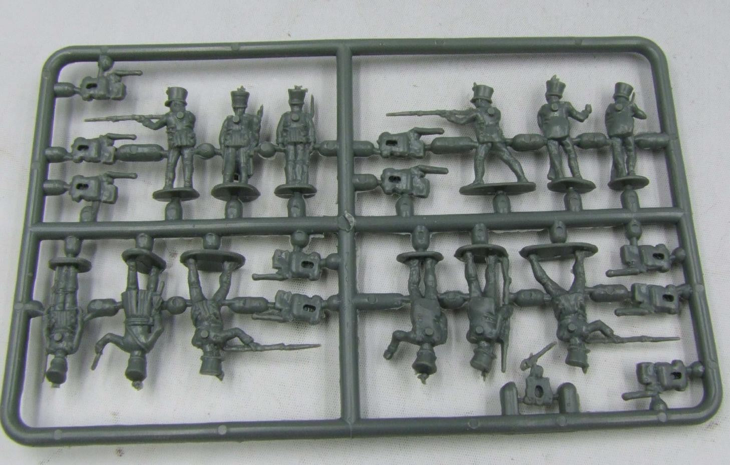 Hat Industrie 1:72 Scale Napoleonic Austrians Infantry (Firing) Figures - 8165