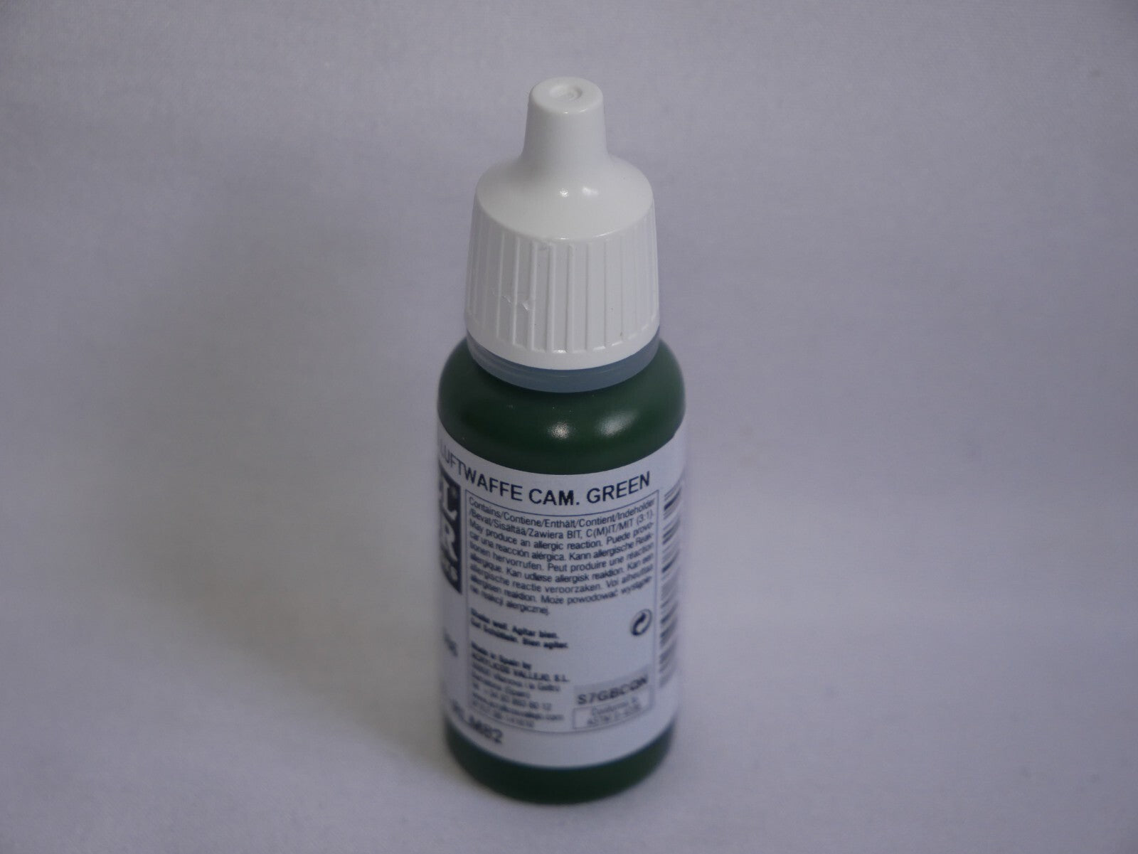 Vallejo Model Color Luftwaffe Camouflage Green Acrylic 17ml Dropper - 70.823