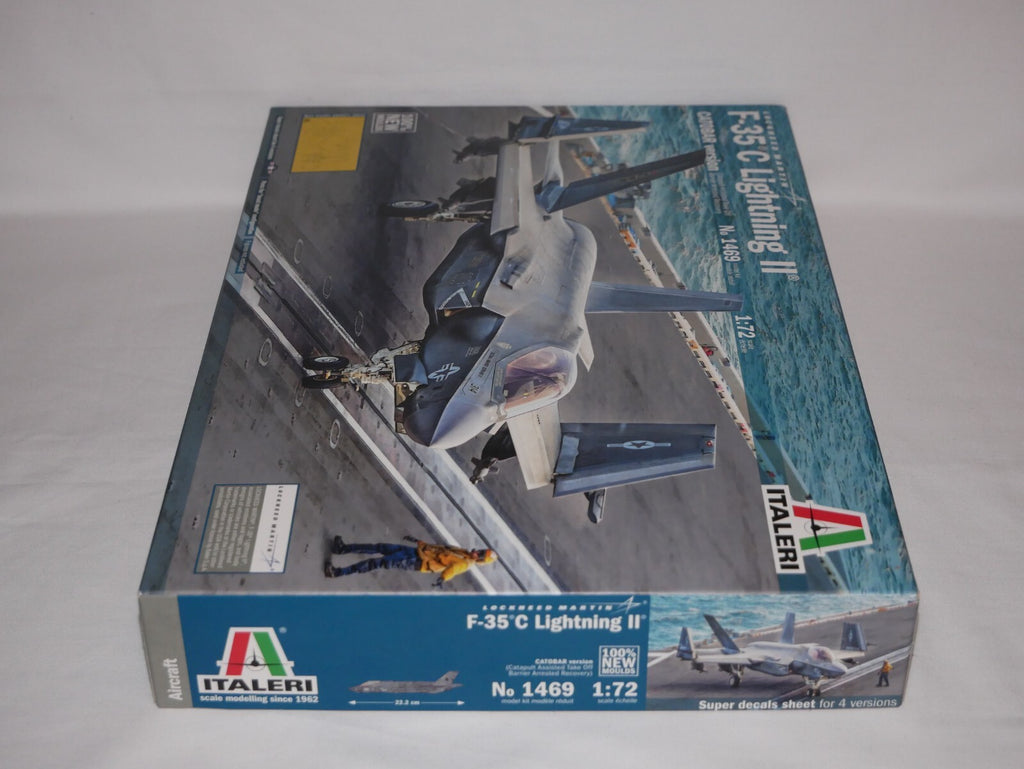 Italeri 1:72 Scale Lockheed Martin F-35C Lightning II ''CATOBAR Version'' - 1469